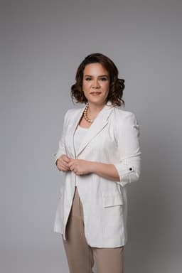 renila lacerda
